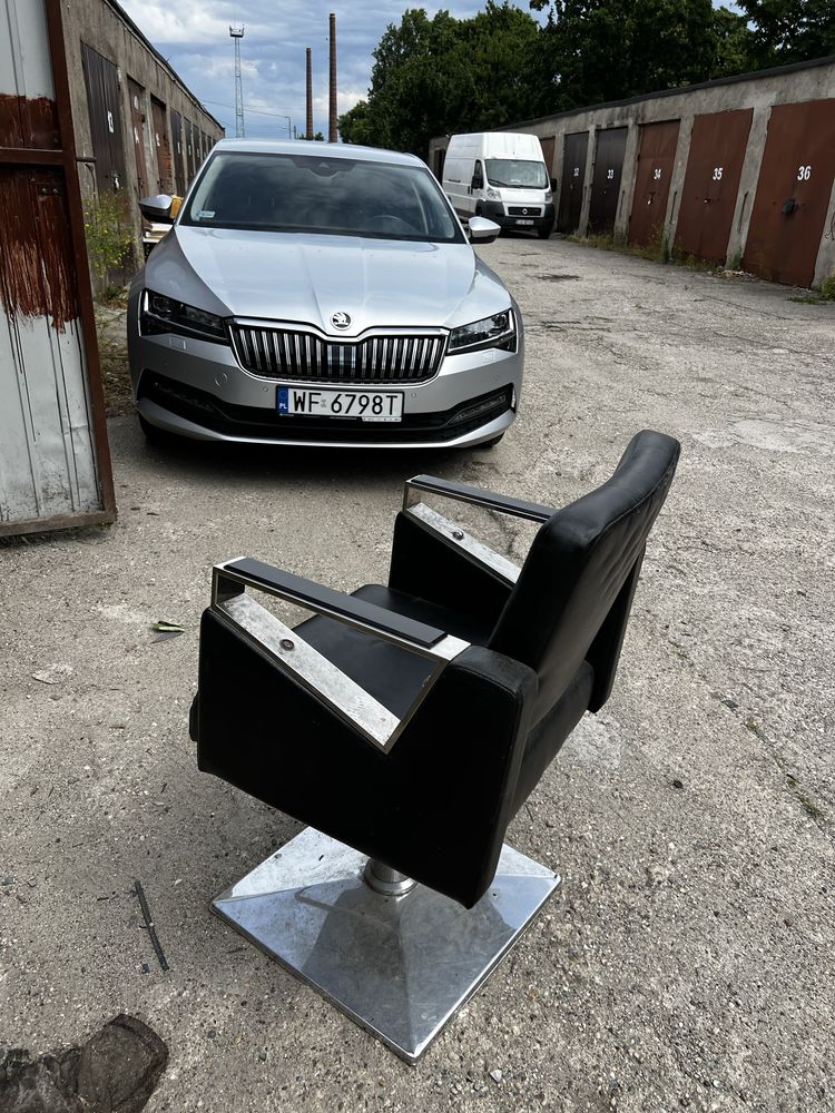 Fotel fryzjerski hydrauliczny czarny – salon / barber / kosmetyczka