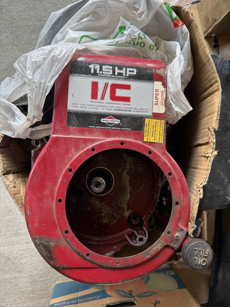 Stiga villa 11e briggs & stratton 15.5 hp plus siknik 11.5 hp