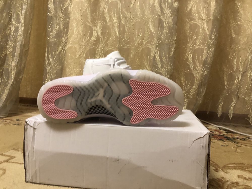 Кросівки jordan 11