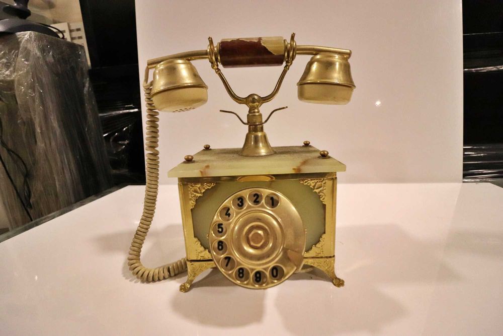 Telefone decorativo e funcional