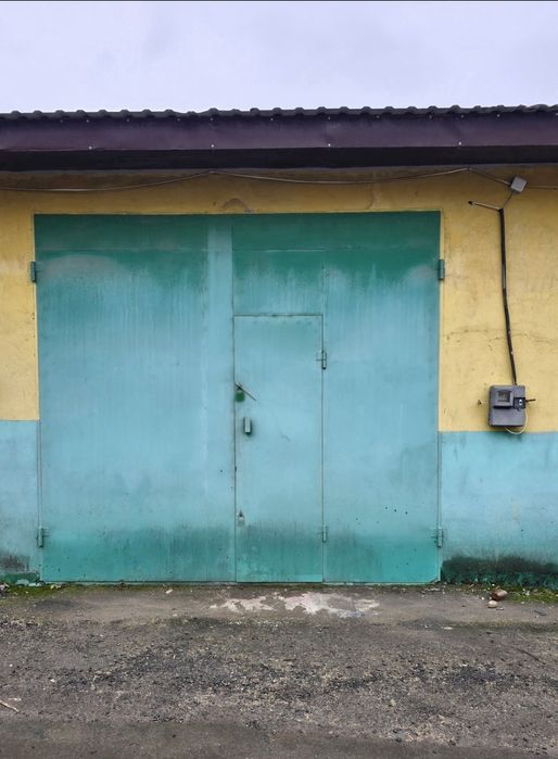 Здам гараж львівське