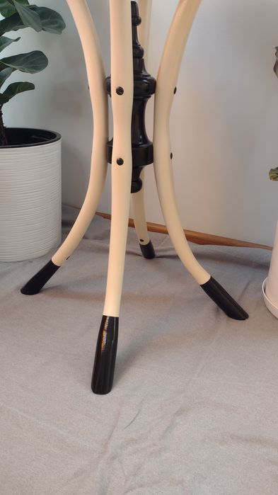 Jedyny taki! Stolik 50cm odnowiony z żywicą epoksydową