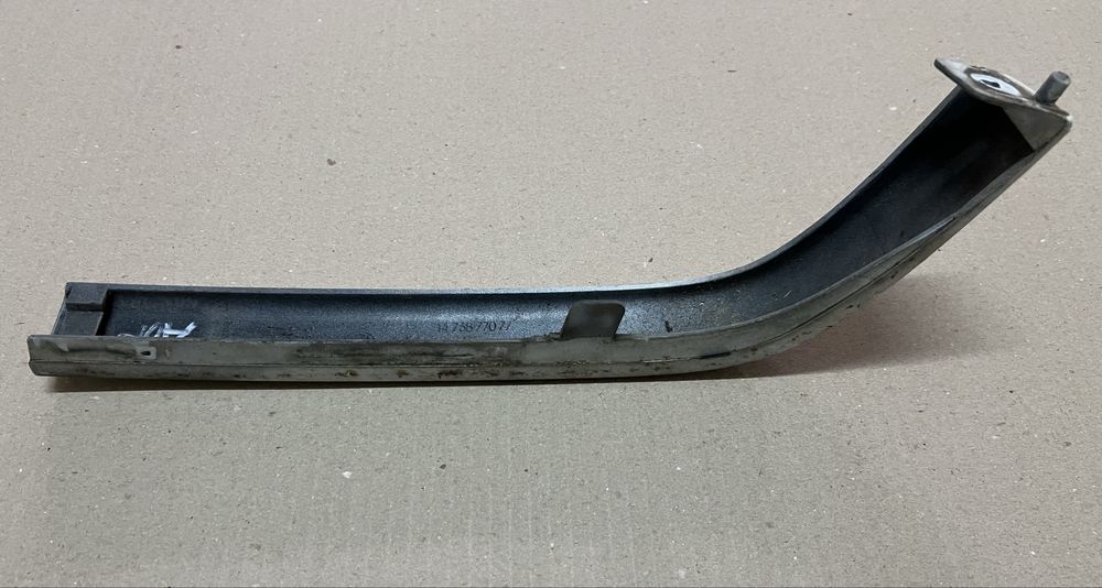 Friso farol direito Fiat Scudo, Peugeot Expert, Jumpy de 96 a 04