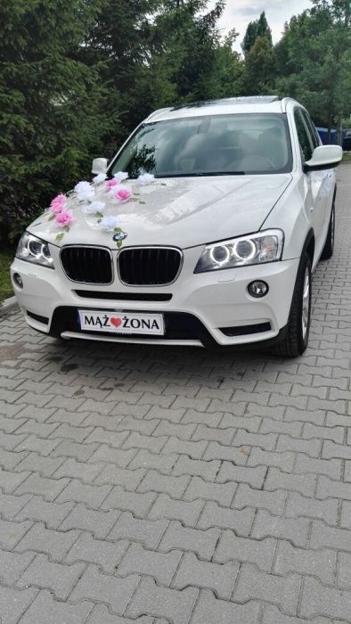 Limuzyna Auto do ślubu samochód na wesele Białe BMW X3