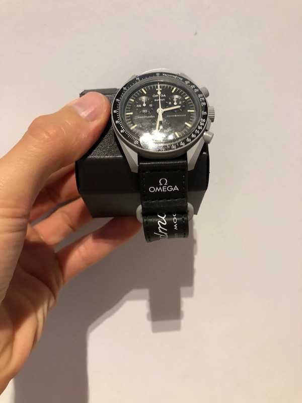 Omega x Swatch Misja do Księżyca: Czarny Styl dla Górskich Przygód