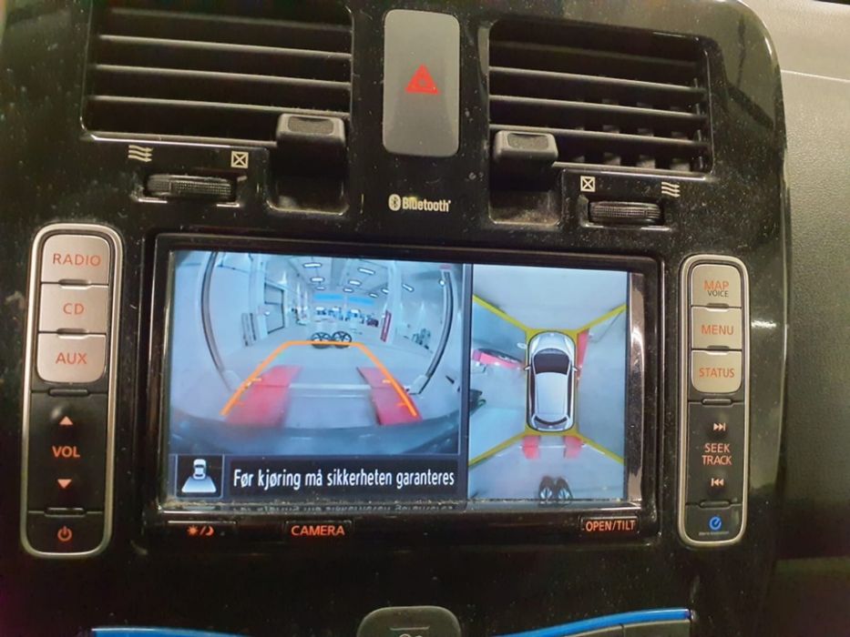 Оренда авто Nissan Leaf Нісан Ліф Ніссан Ліф