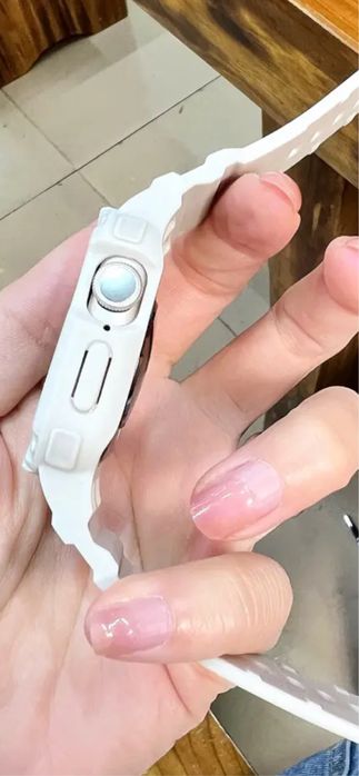 Реешок к Apple watch