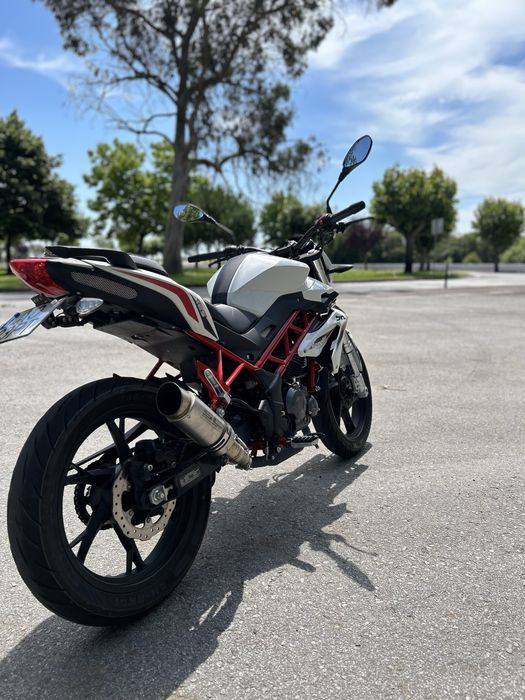 Benelli bn 125 de 2022
