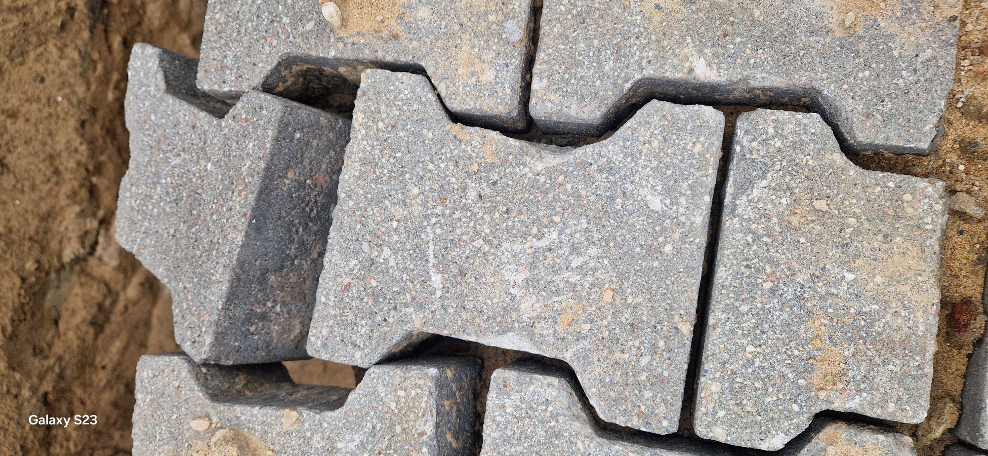 Kostka brukowa szara behaton 8cm z rozbiórki