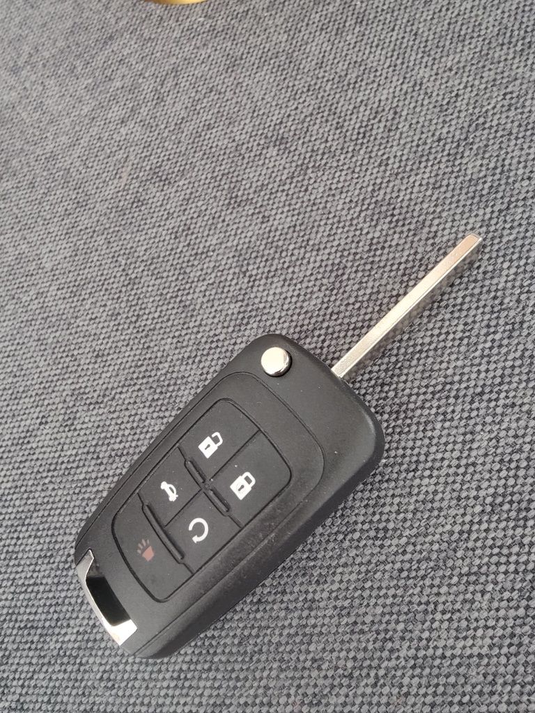 Ключ выкидной Opel Chevrolet