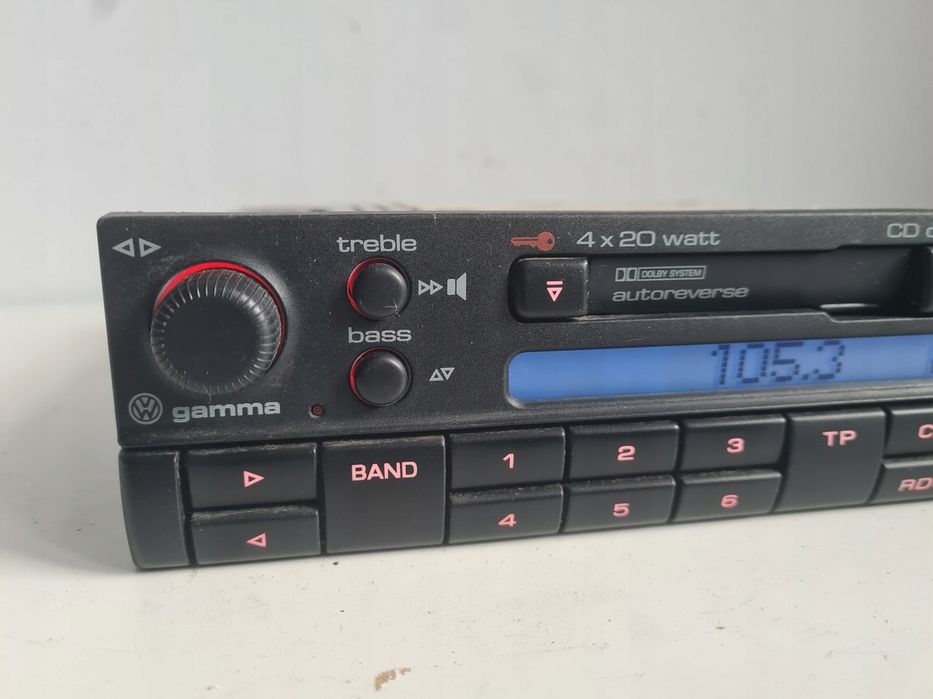 Radio VW gamma IV T4 multivan caravelle philips golf 4 IV passat B5…