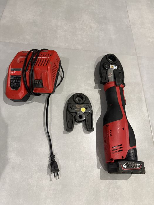 Zaciskarka Milwaukee M12 HPT