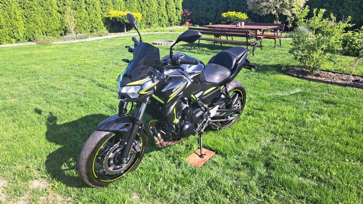 Kawasaki Z650   2020 r Zaledwie 10700 tyś km. +GRATIS