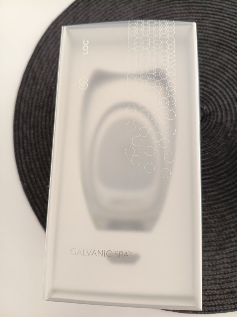 Urządzenie Galvanic Spa firmy Nu Skin