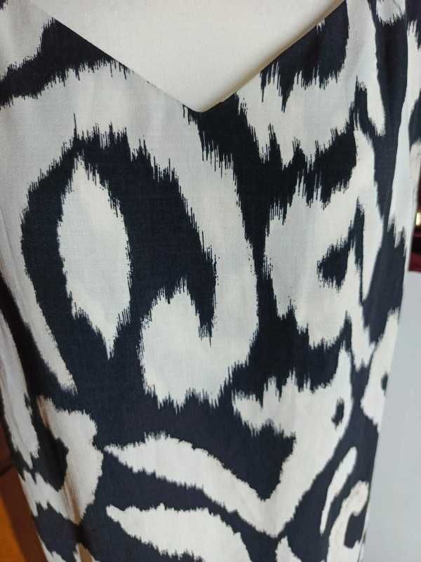 Sukienka H&M w abstrakcyjny wzór – L