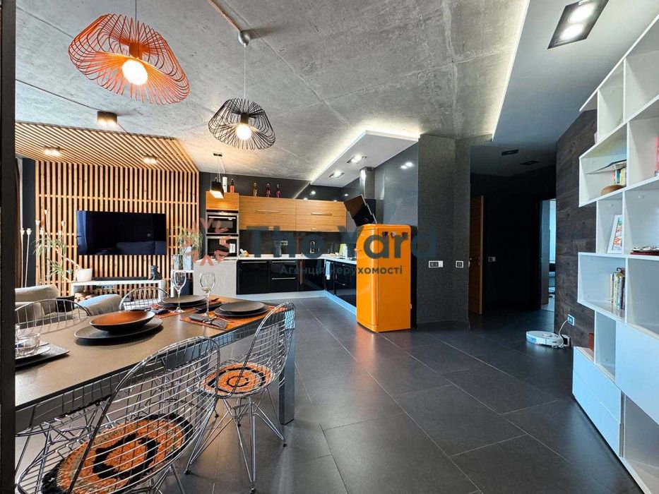 Продаж 3к квартири в ЖК Голосієво з генератором та сонячними панелями