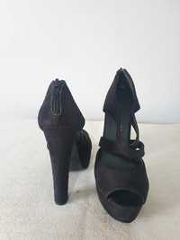 Sapatos veludo pretos - Marypaz