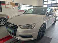 Audi A3 1.6tdi 110km / Navi / Xenon / serwis