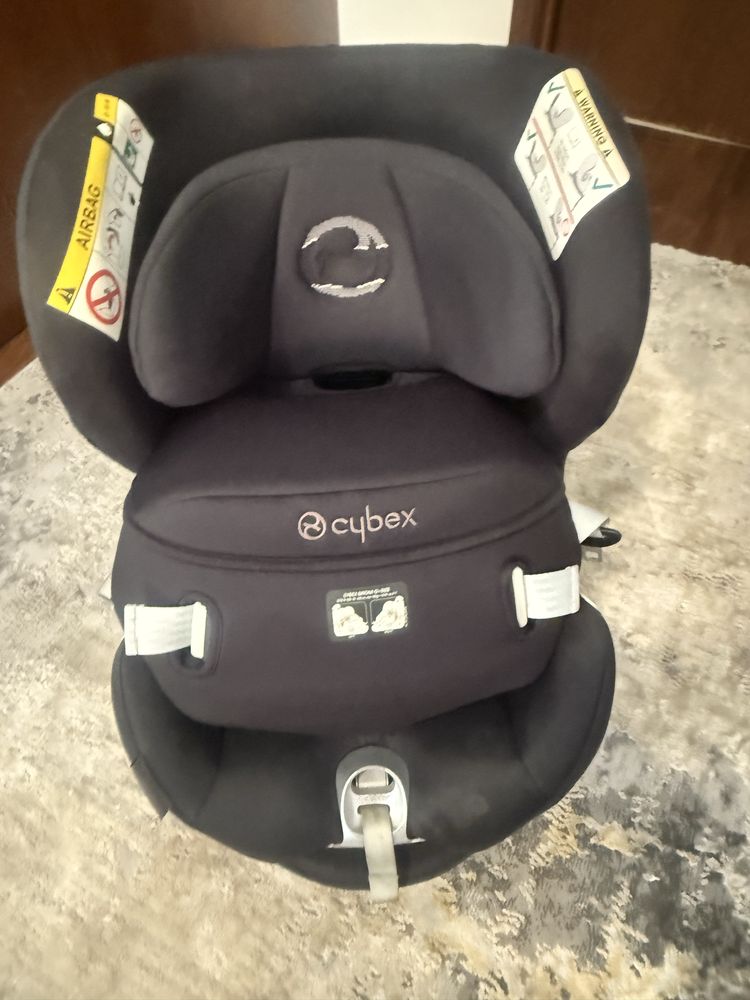 Cybex SIRONA Q preta