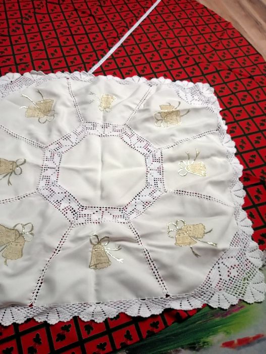 Obrus okrągły swateczny