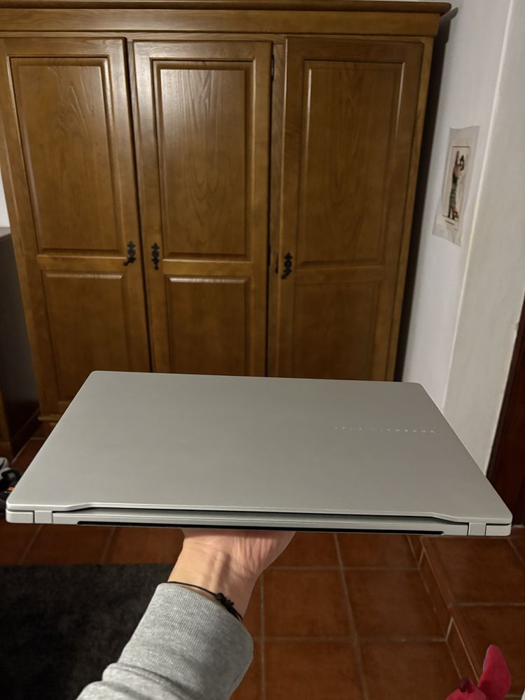 Pc Asus Vivobook s oled snapdragon x elite