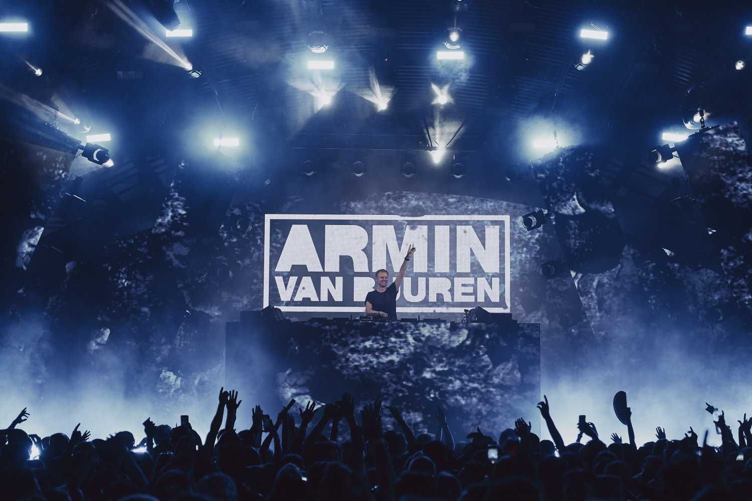 Флешка з музикою - Armin Van Buuren - "A State Of Trance"