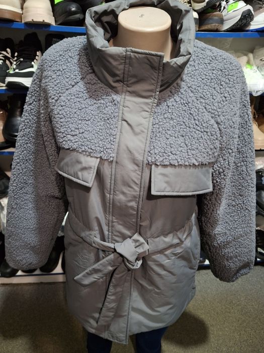 Нова куртка тедді.Босоніжки 37 розмір.Туфлі