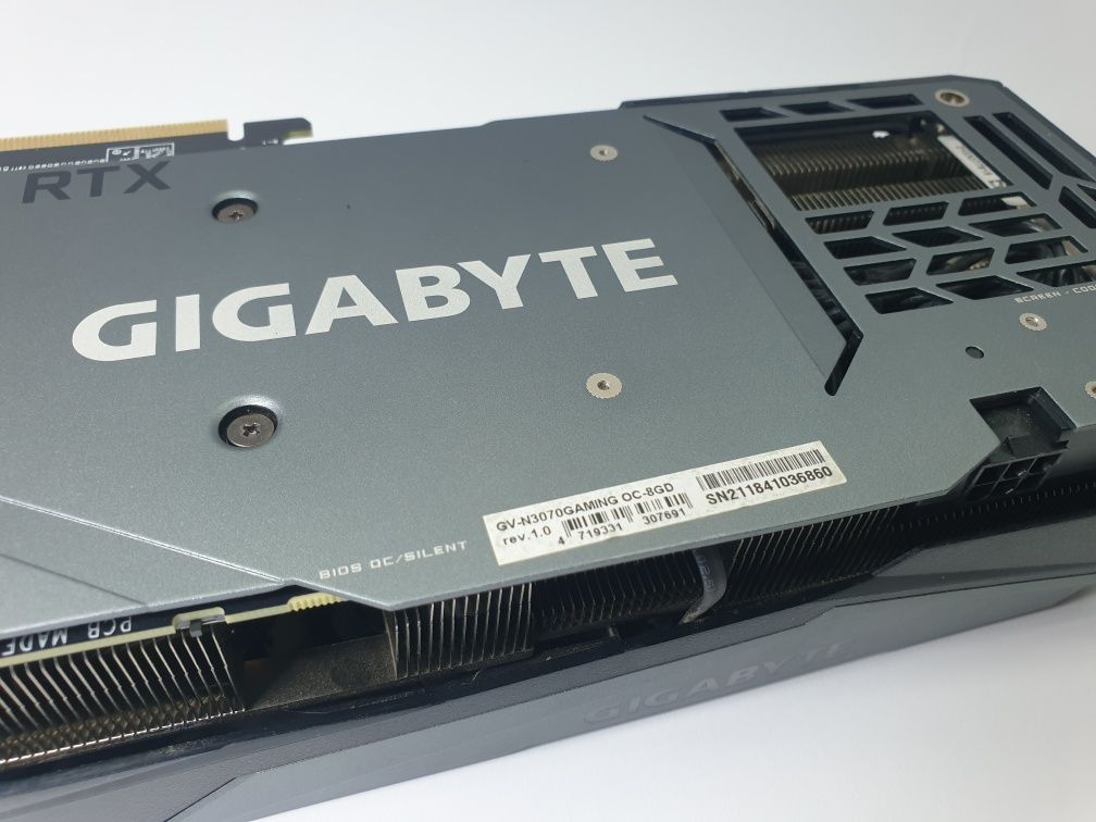 Продам Видеокарту Gigabyte GEFORCE RTX 3070 8GB в идеальном состоянии!