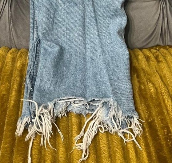 Spodnie jeansowe, Bershka rozmiar 34.