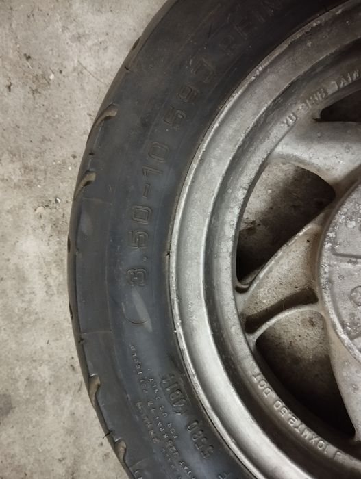 Колесо на скутер