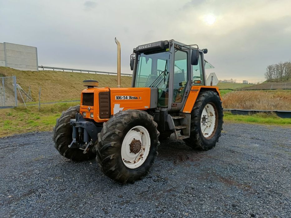 Renault 106 54  ciągnik rolniczy
