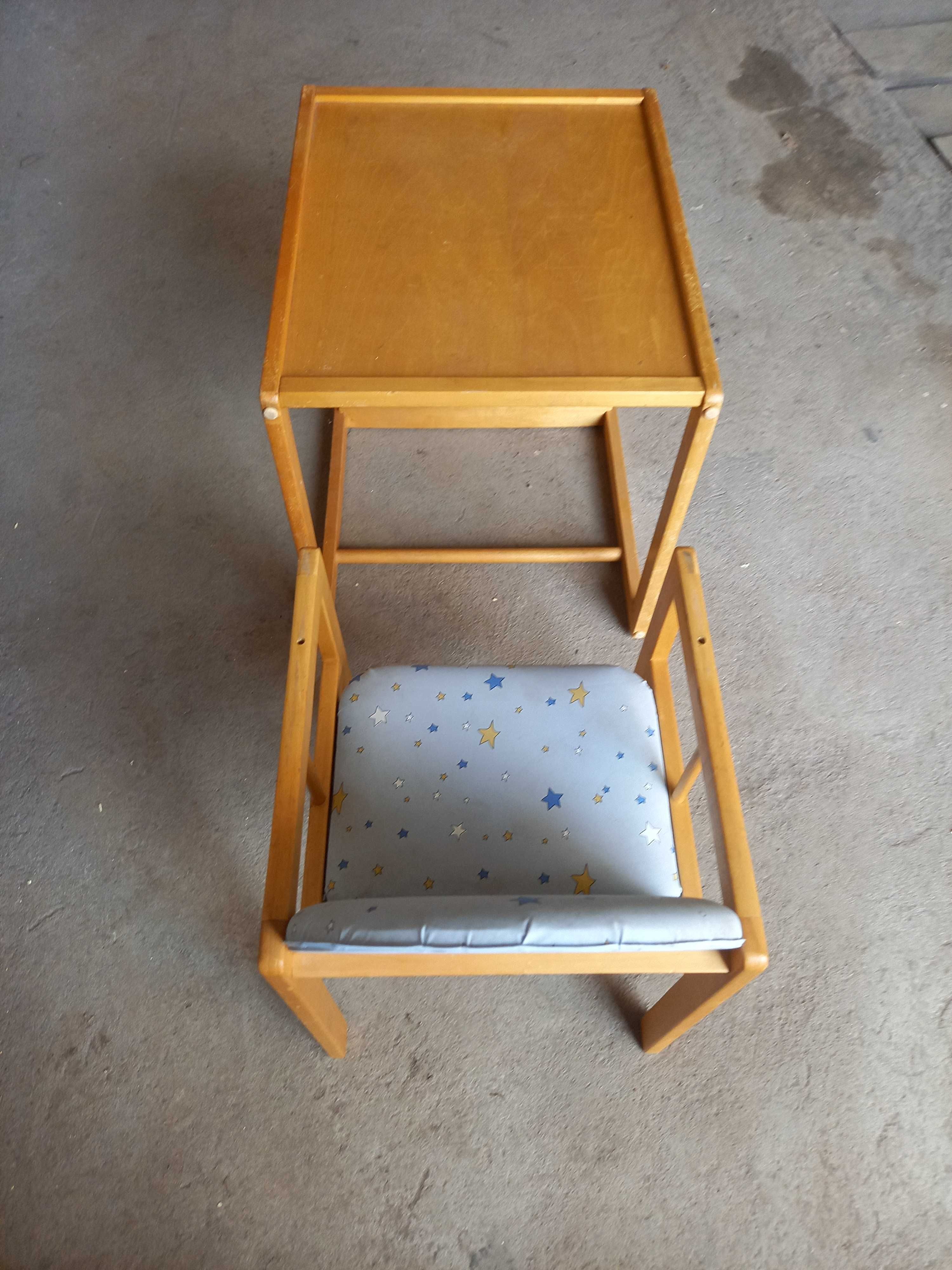 Stolik z krzesełkiem dla dziecka