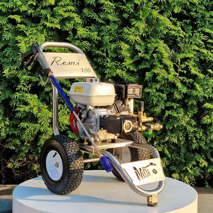 Myjka ciśnieniowa ROMI 180 SP silnik Honda