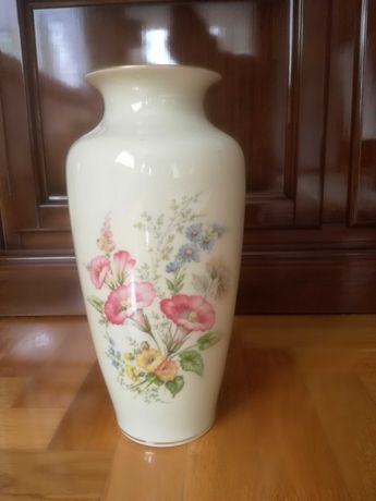 Duży wyjątkowy stary wazon, niespełna 40 cm, porcelana kremowa