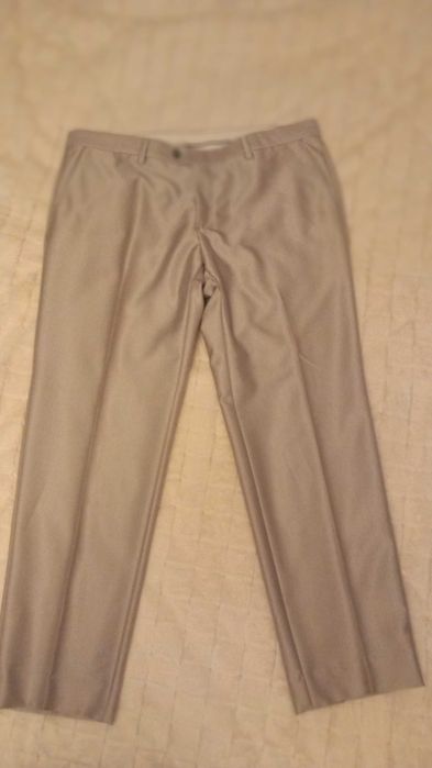 Fato Noivo, Nunca Foi Usado!