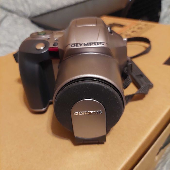 Aparat Olympus lustrzanka