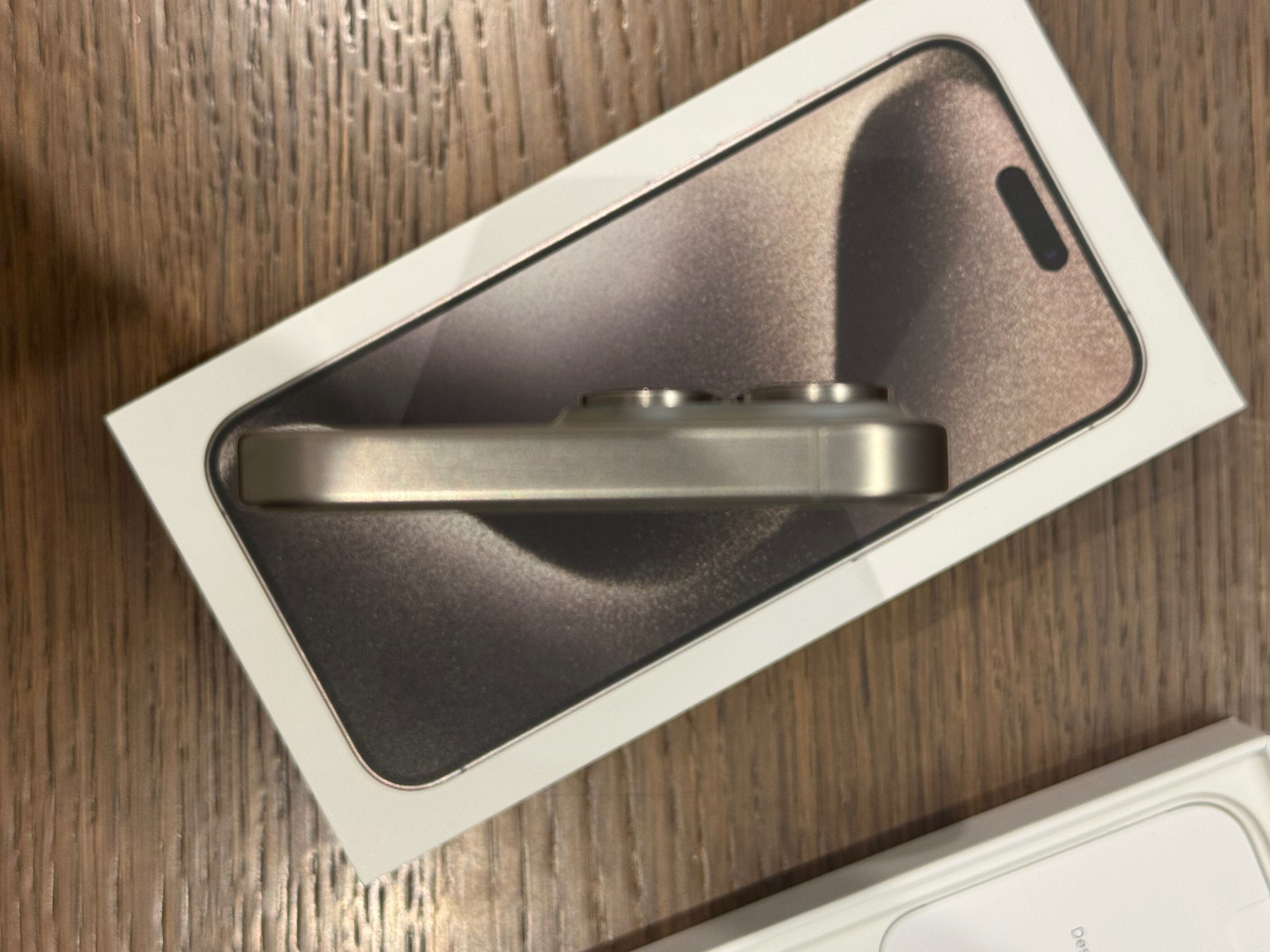 iPhone 15 Pro Max c/ Apple Care