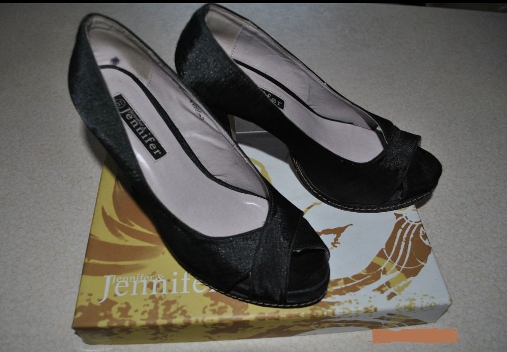 Buty szpilki obcas 37 czarne