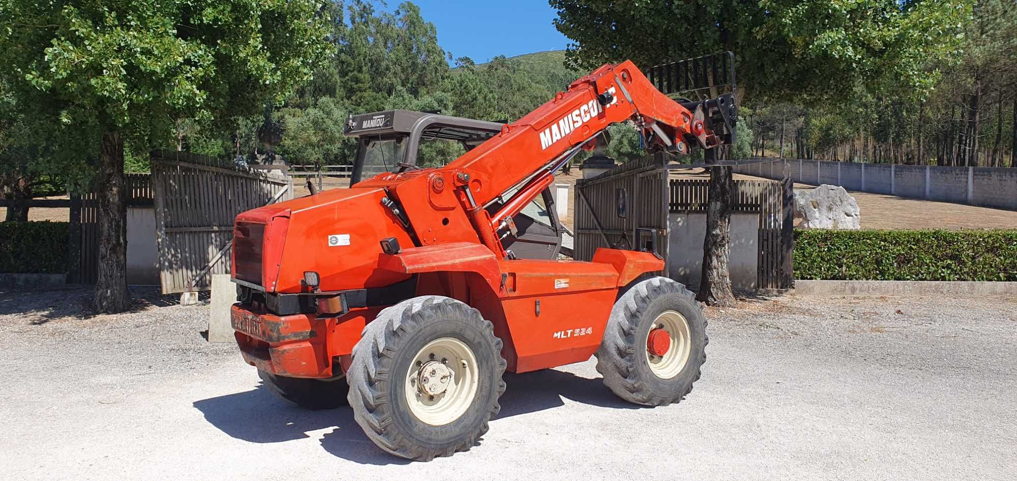 Manitou Telescópico MLT 524