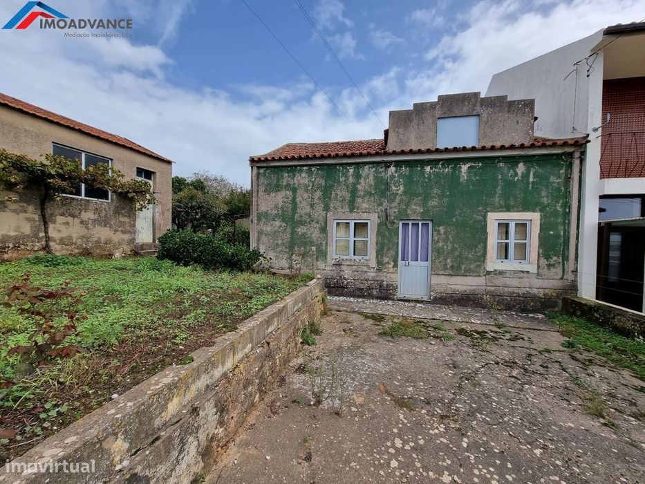 Moradia para Reabilitar com Pomar e Garagem a 3Km da Figueira da Foz