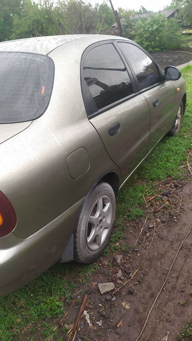 Продам ЗАЗ Ланос SE 2011 года максимальная комплектация газ/бензин