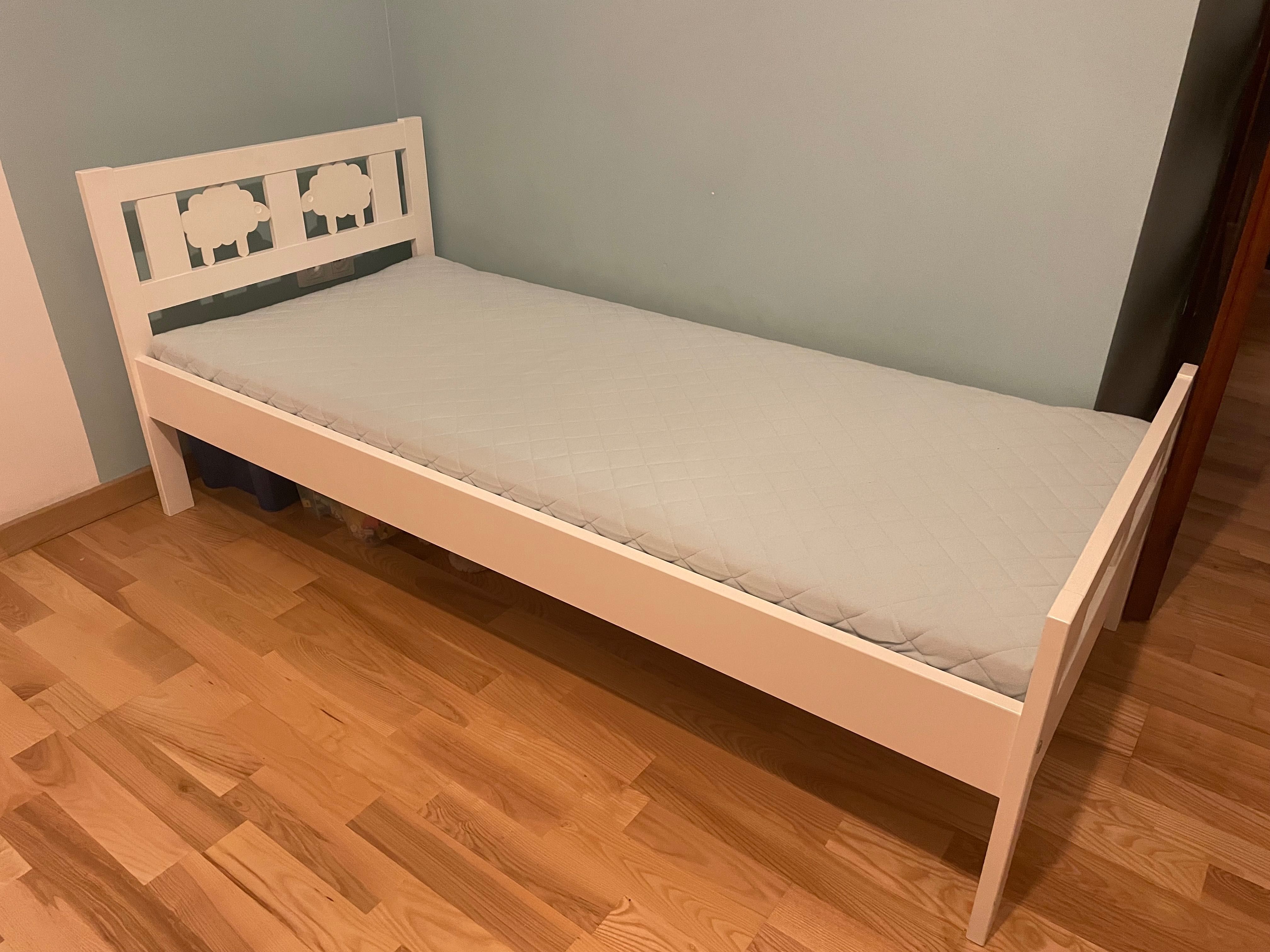 Łóżko dziecięce Ikea Kritter z materacem