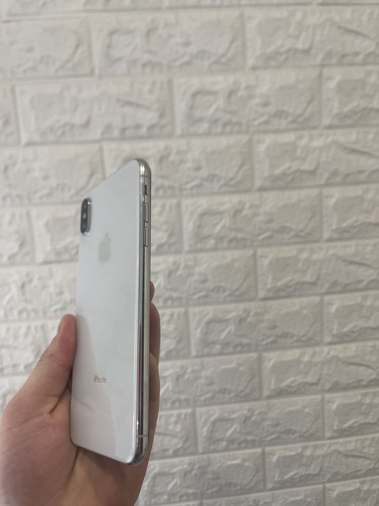IPhone XS Max Dual Sim 64gb Silver neverlock