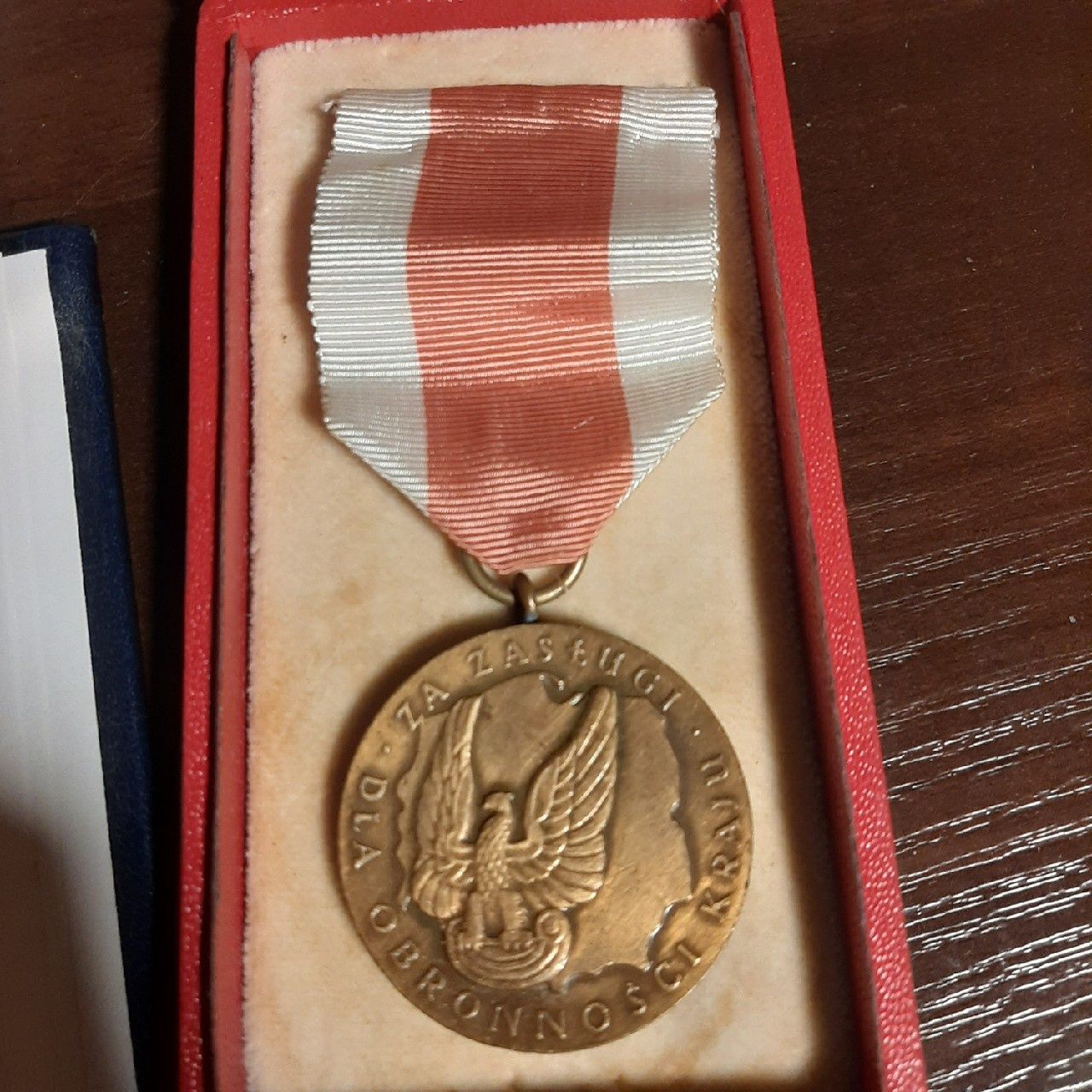 Medal za zasługi dla obronności kraju