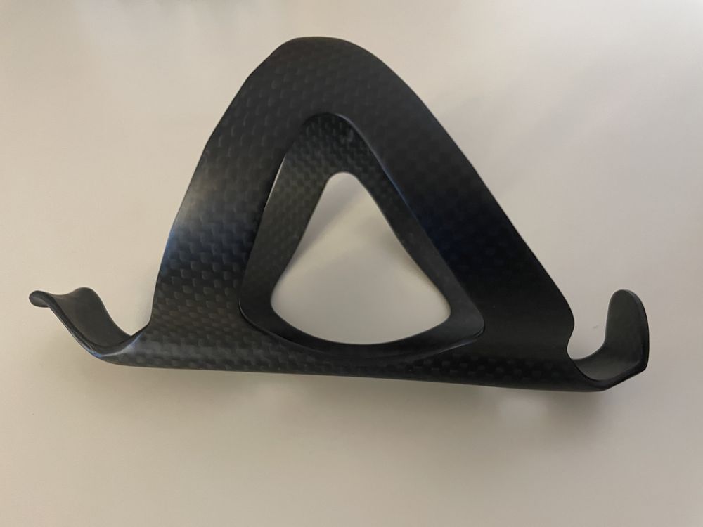 Suporte cantil carbono