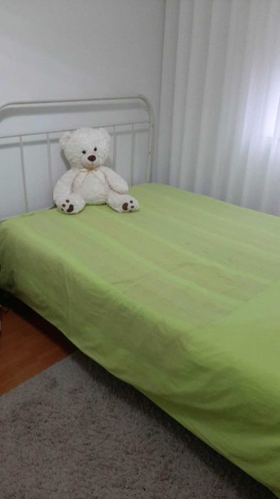 Cama com colchão