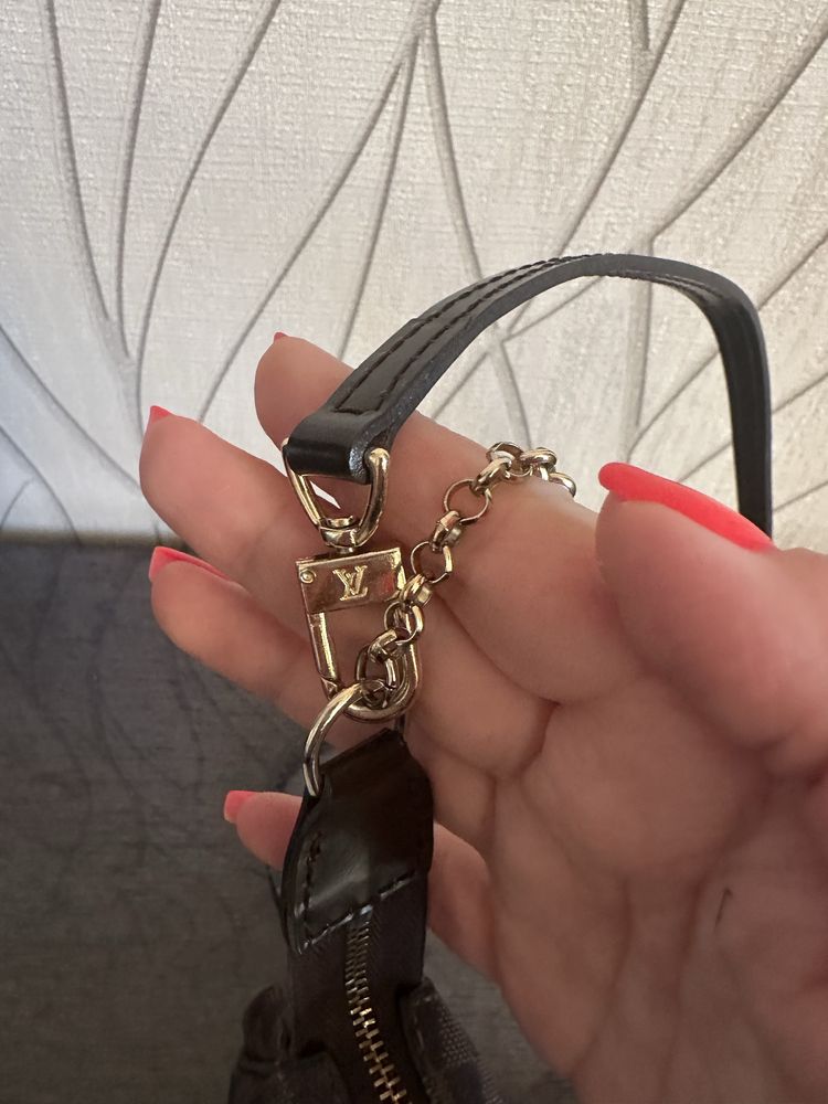 Louis vuitton  eva