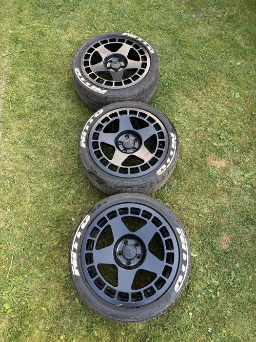 Felgi Fifteen 52 Turbomac 18” Asphalt Black + Opony Nitto NT5G2