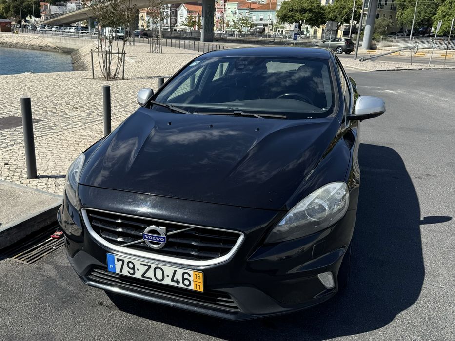 Volvo V40 2.0 D2 R-design 2015