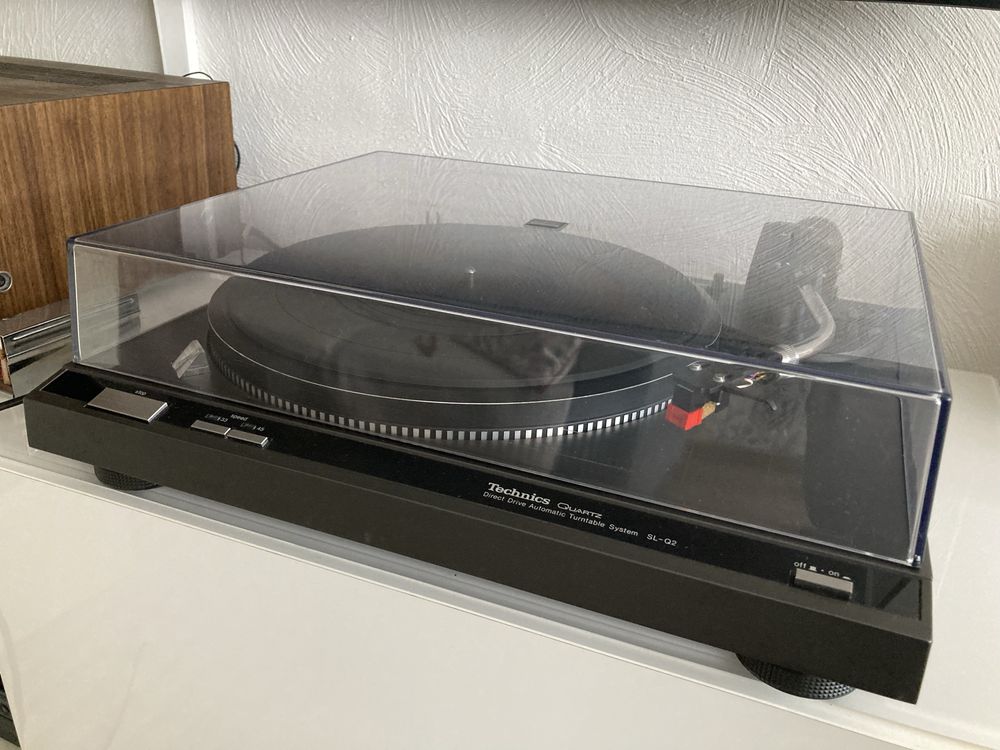 Technics SL-Q2  gramofon  Direct Drive